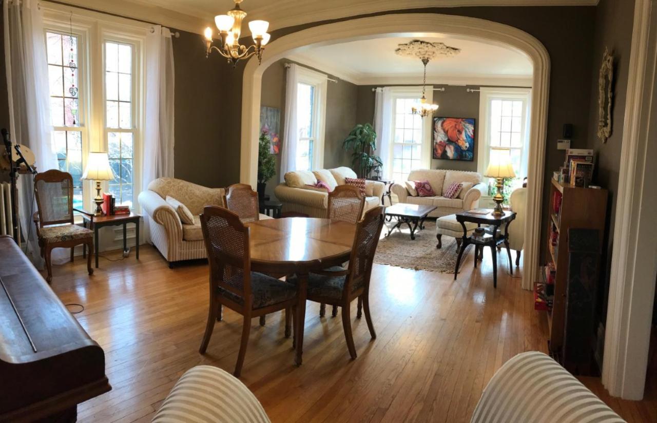 Anneken 1000 Islands B&B Luxury Suites & Spa Brockville Ngoại thất bức ảnh