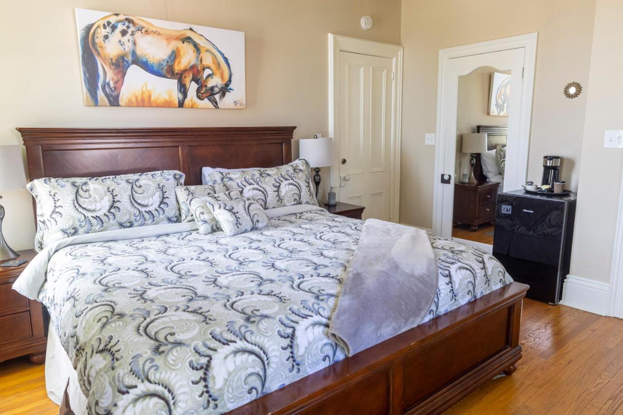 Anneken 1000 Islands B&B Luxury Suites & Spa Brockville Ngoại thất bức ảnh