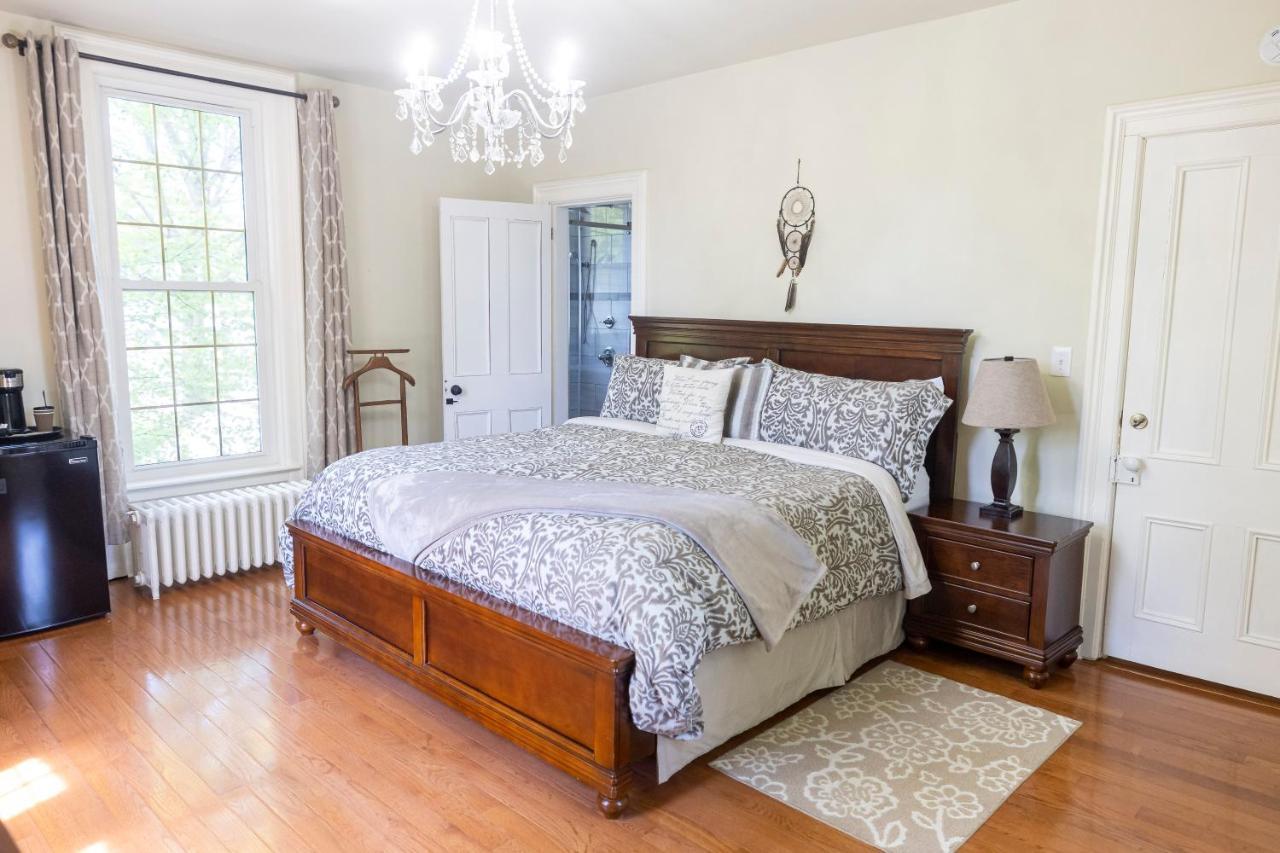 Anneken 1000 Islands B&B Luxury Suites & Spa Brockville Ngoại thất bức ảnh