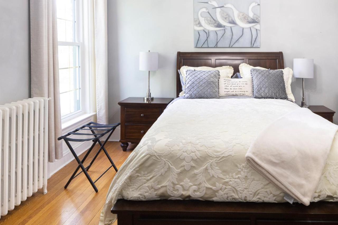 Anneken 1000 Islands B&B Luxury Suites & Spa Brockville Ngoại thất bức ảnh
